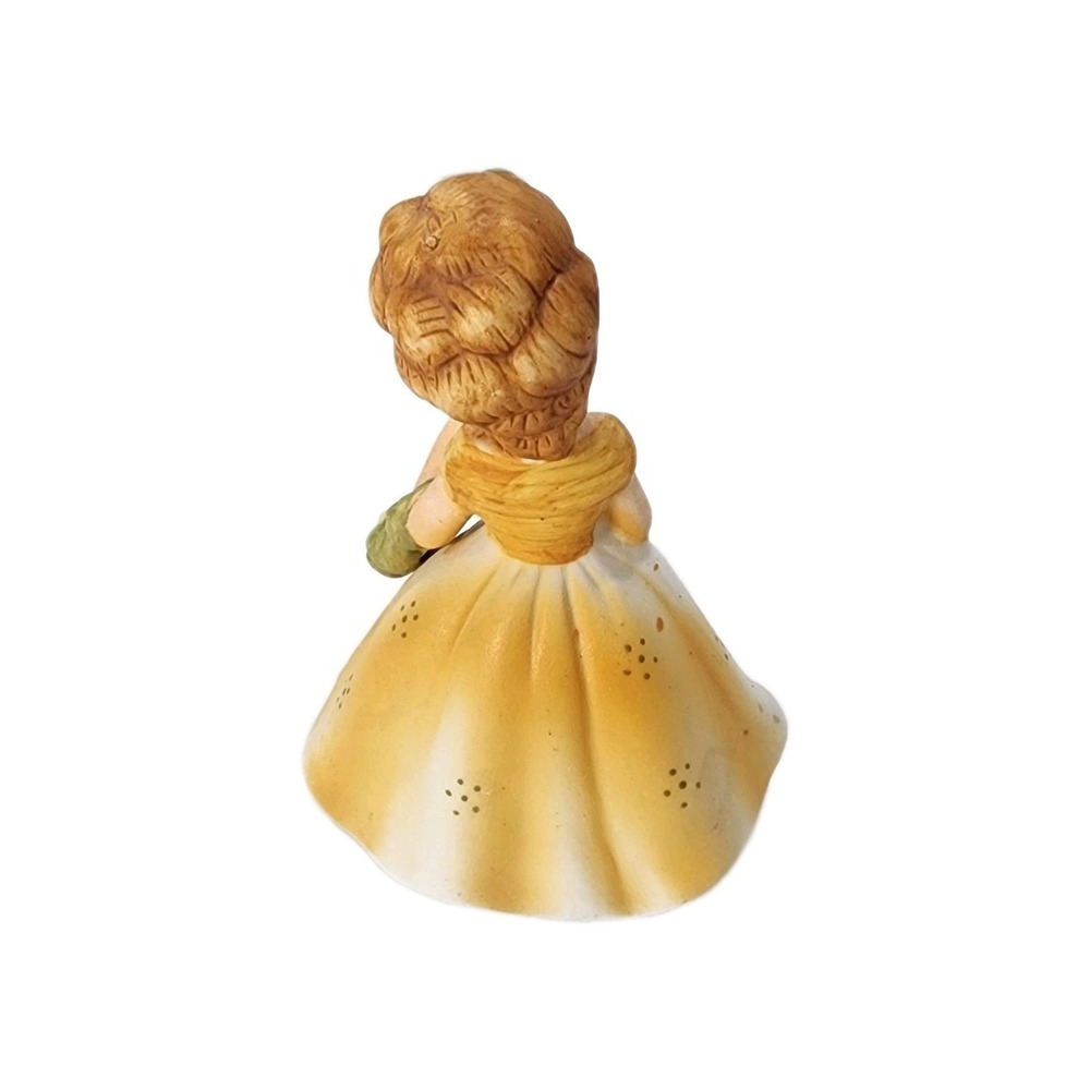 Vtg Girl With A Beautiful Dress And Green Purse Hand Painted Figurine - Picture 4 of 7